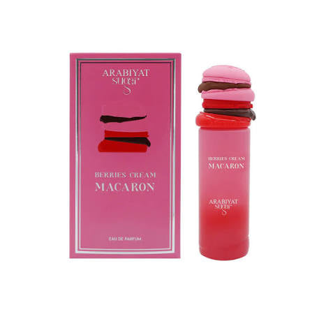 Berries Cream Macaron